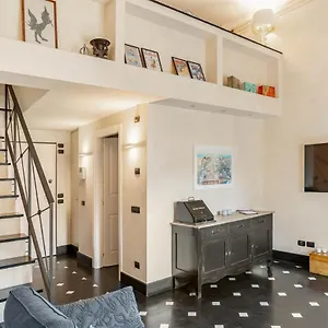 https://luxury-loft-port-of-genoa-5-min-walk.hotelitalianriviera.com
